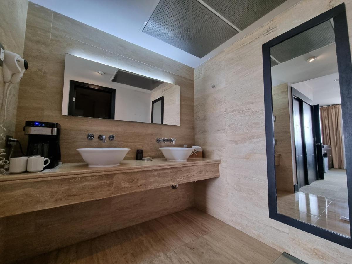 Hotel Trinitarias Suites Barquisimeto 외부 사진